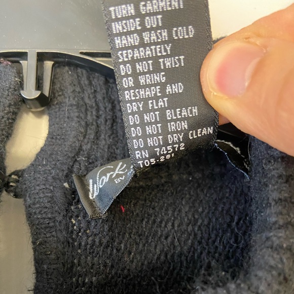 Vintage Work In Progress Black Silk Angora Blend Sequined Sweater Sz Large - Picture 9 of 11